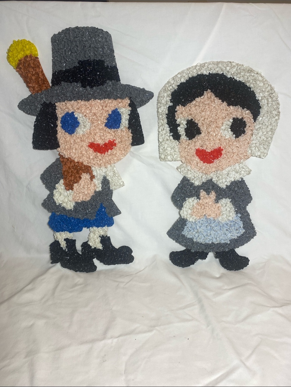 Pilgrims - Melted Plastic Popcorn Man & Woman - Vintage